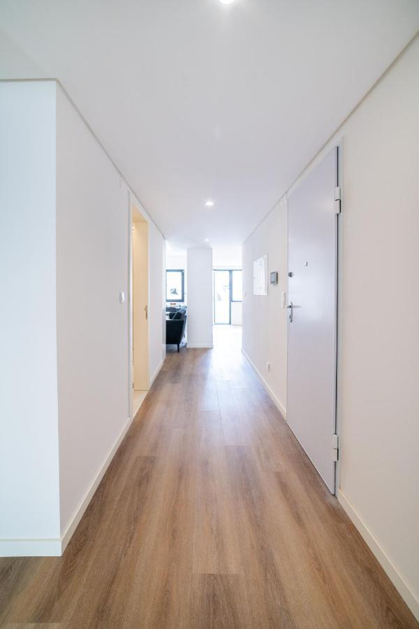 Lusiadas 53 2ºd - Beautiful Two-Bedroom Apartment Lissabon Exterior foto